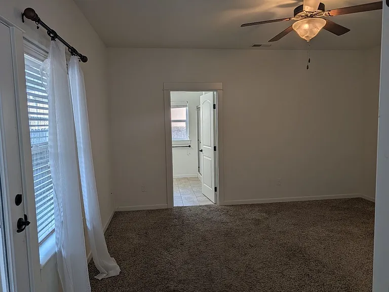 1500 Darlene Dr — Photo 6