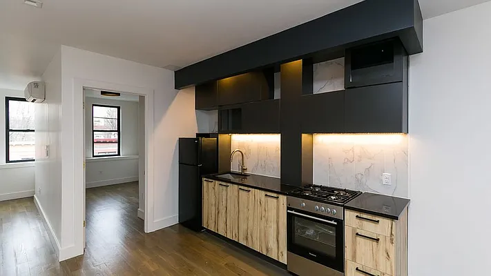 Rented by Nooklyn NYC LLC | media 34