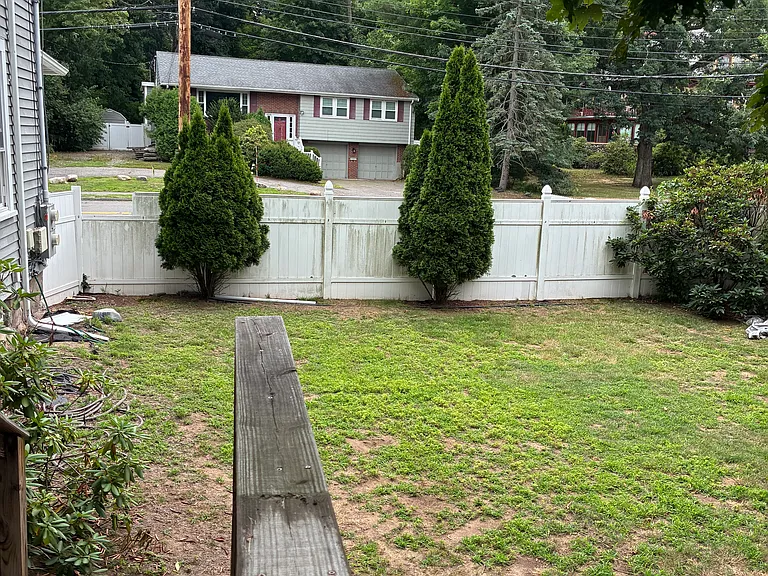 775 Highland Ave — Photo 14