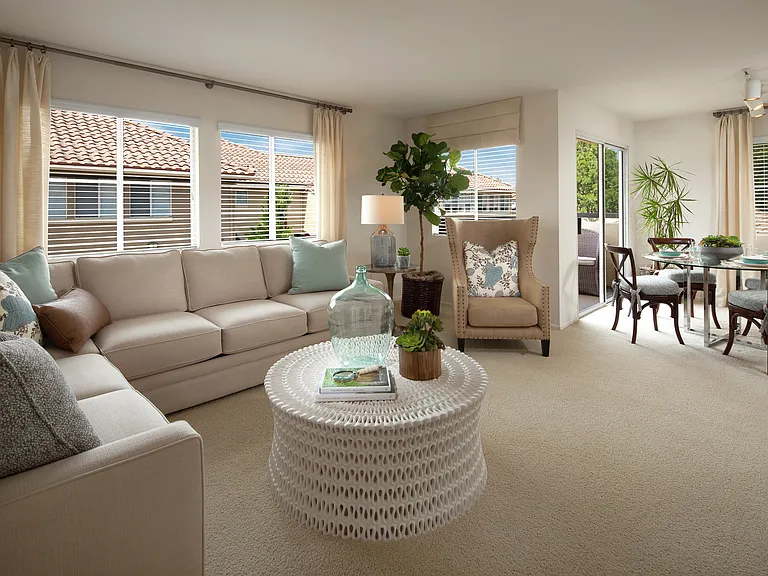 Rancho Santa Fe Apartment Homes — Photo 9