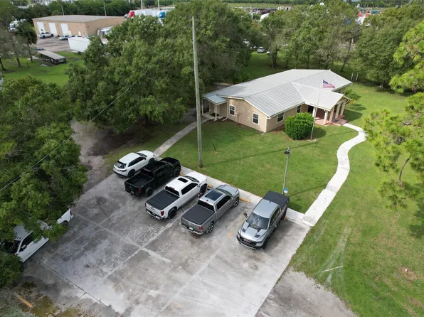 12101 Orange Avenue, Fort Pierce, FL 34945