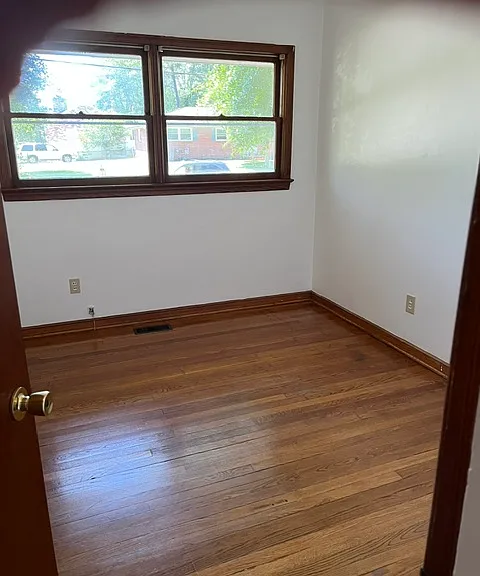 428 Eastwood Dr — Photo 14