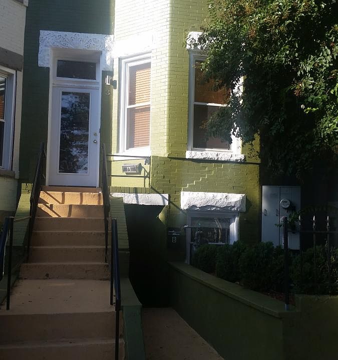 Front of Bdlg