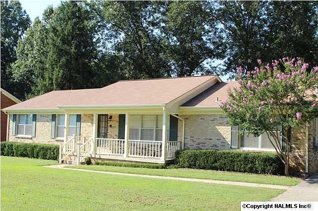 1st image of 505 Ronald Dr SE
