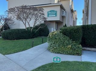 291 Hope St APT A6, Stamford, CT 06906