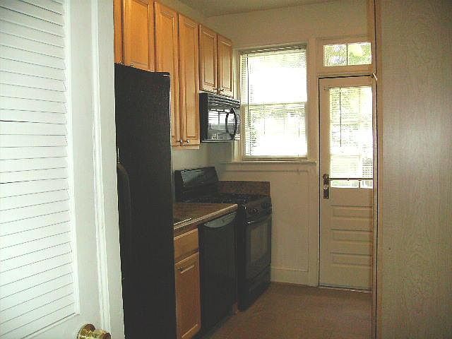 1st image of 1019 Ann St