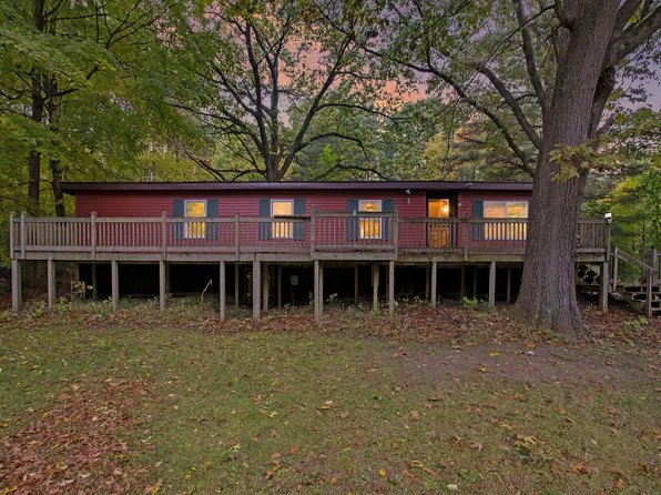 66664 Conrad Rd, Edwardsburg, MI 49112