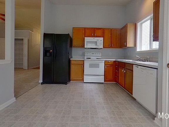2nd image of 12940 Planters Row Dr