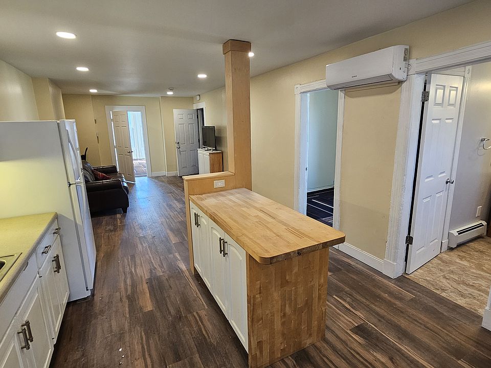 1st image of 862 River St #3