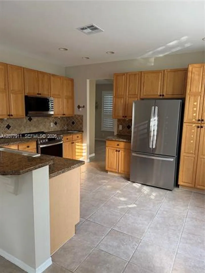 1532 NW 133rd Ave # 1532, Pembroke Pines, FL 33028 — Photo 1