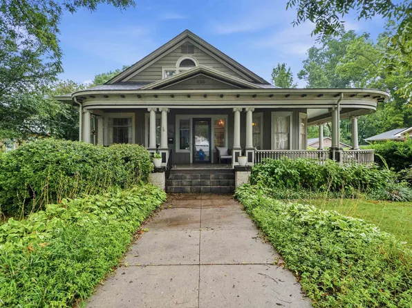 422 S Limestone St, Gaffney, SC 29340
