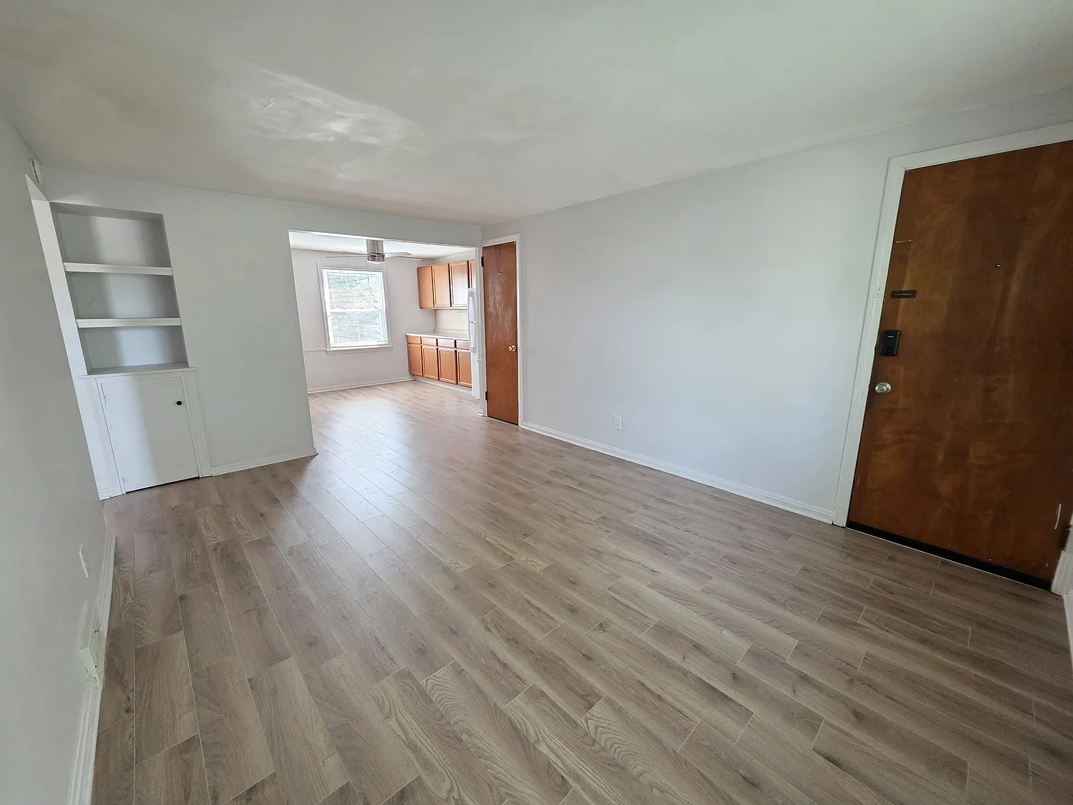 2 bed, $850 — Photo 3
