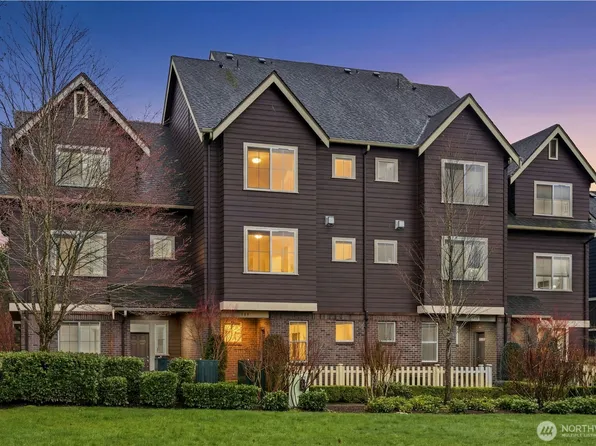 909 4th Avenue NE, Issaquah, WA 98029