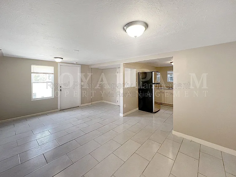 1615 Evans Ave #2 — Photo 1