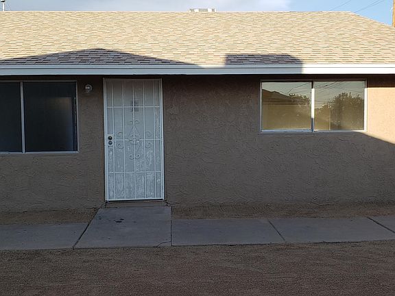 4th image of 1709 W Peoria Ave