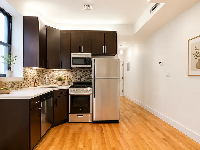 79 W 127th St #3B — Photo 6