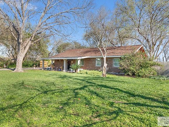 3rd image of 28787 Kornegay Rd
