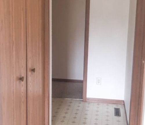 5th image of 4566 Hartzell Ln APT 1