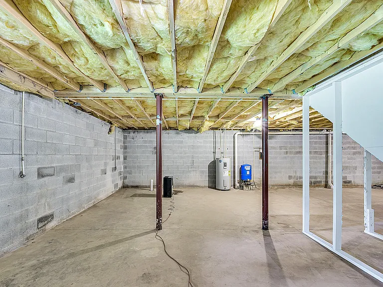 616 Lewis Rd — Photo 34