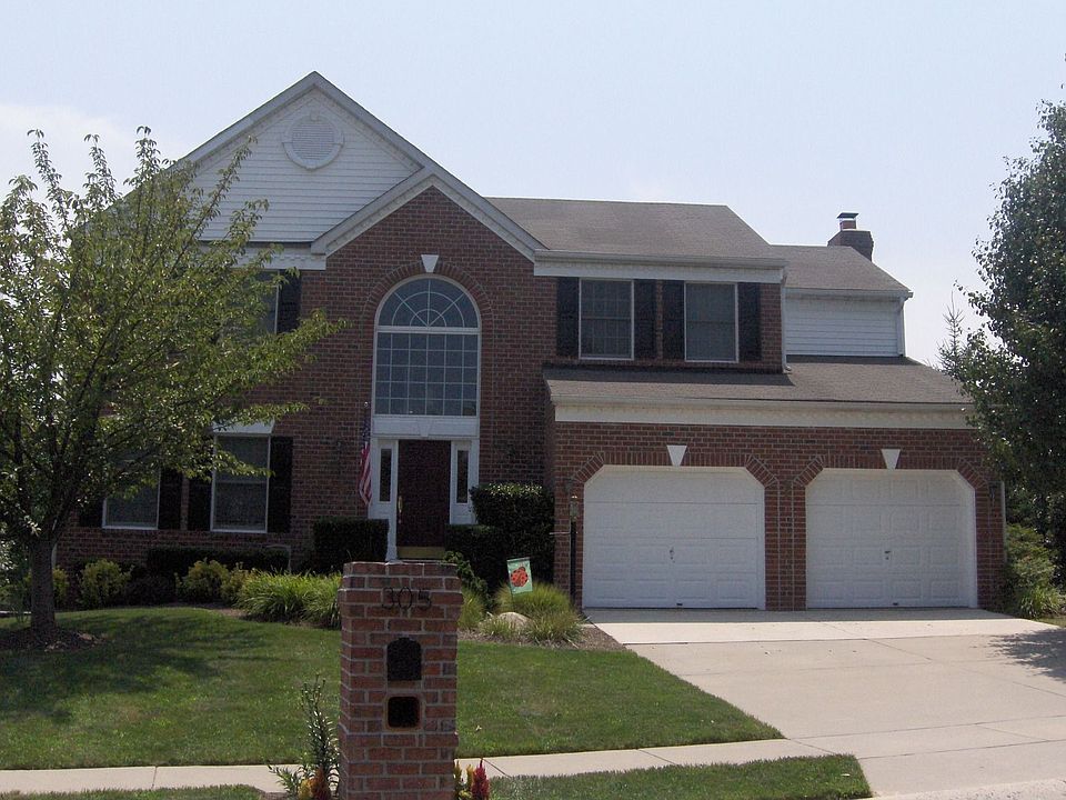 1st image of 305 Streett Cir