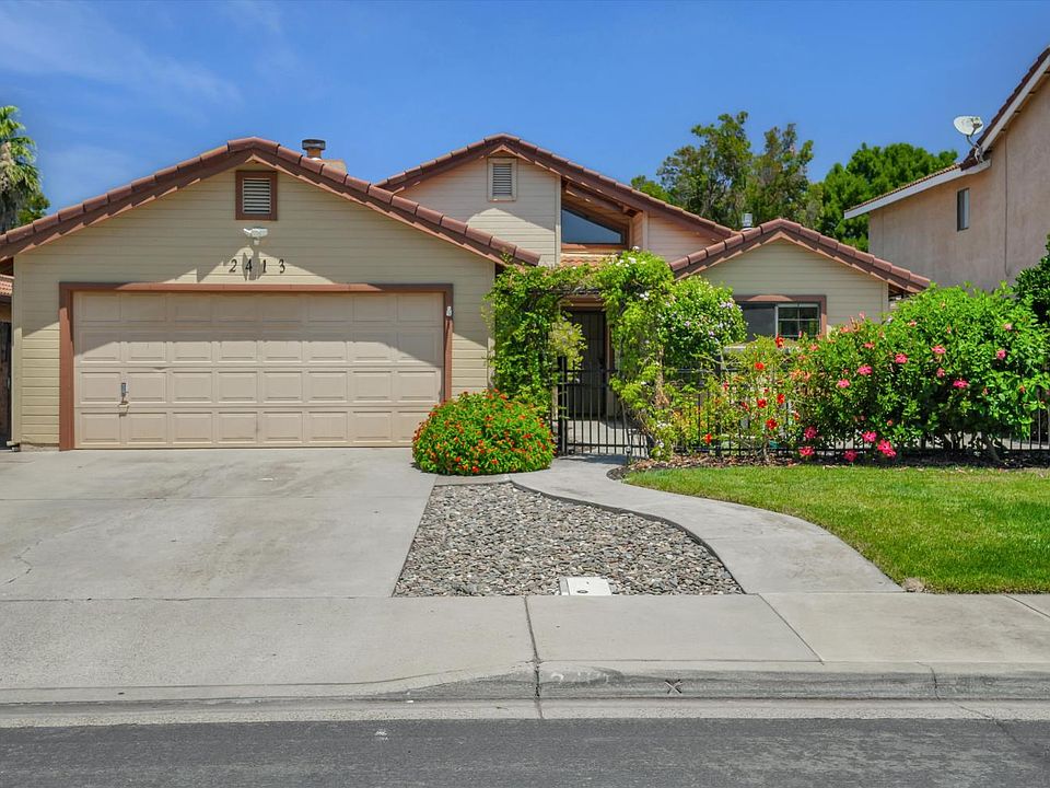 1st image of 2413 Manor Oak Dr