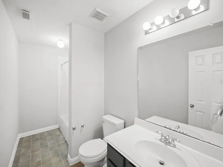 3103 Glenmont Ridge Ct — Photo 5