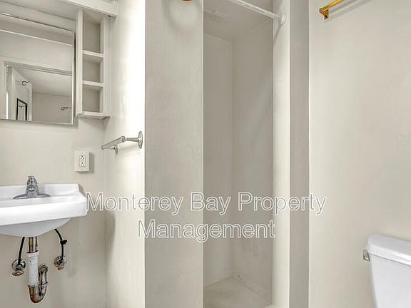5th image of 235 Grove Acre Ave APT C