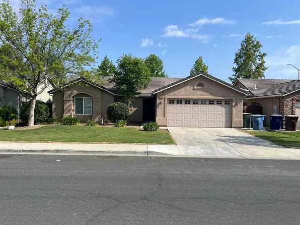1836 Heidi Ave, Sanger, CA 93657