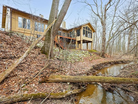 3rd image of 2128 Hunters Ridge COURT