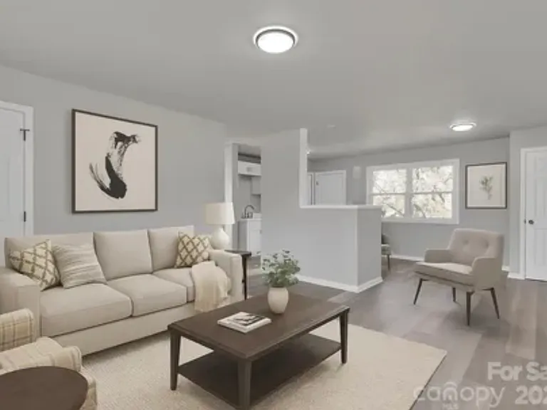 2545 Abelwood Rd — Photo 2
