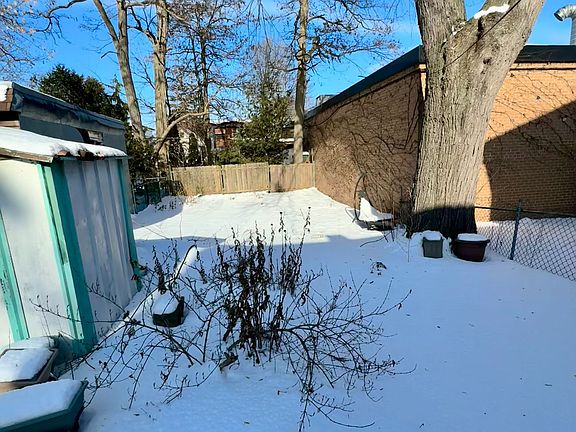 3rd image of 100 Dunkirk Rd