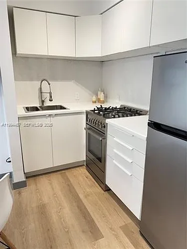 1320 Drexel Ave #CU-302 Photo 1