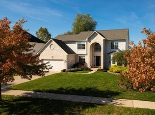 5984 Cedar Ridge Dr, Ann Arbor, MI 48103