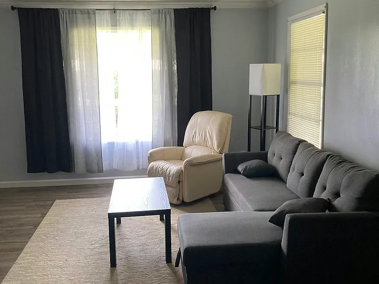 Living Rm