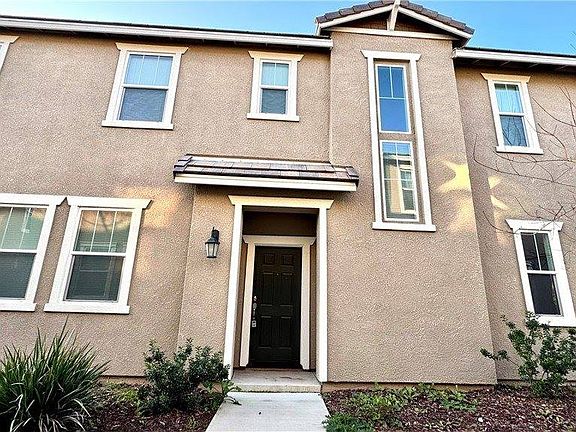 2nd image of 1482 Autry Way