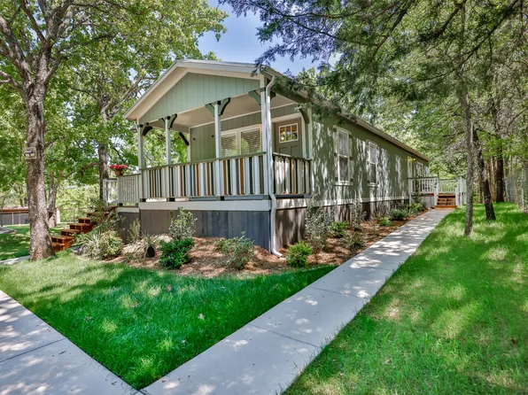 100 Shawnee Trl, Whitesboro, TX 76273