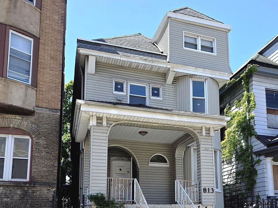 1st image of 813 Montgomery St