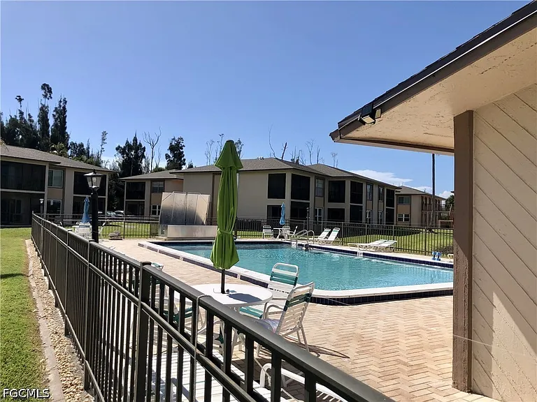 16881 Davis Rd #214 — Photo 38