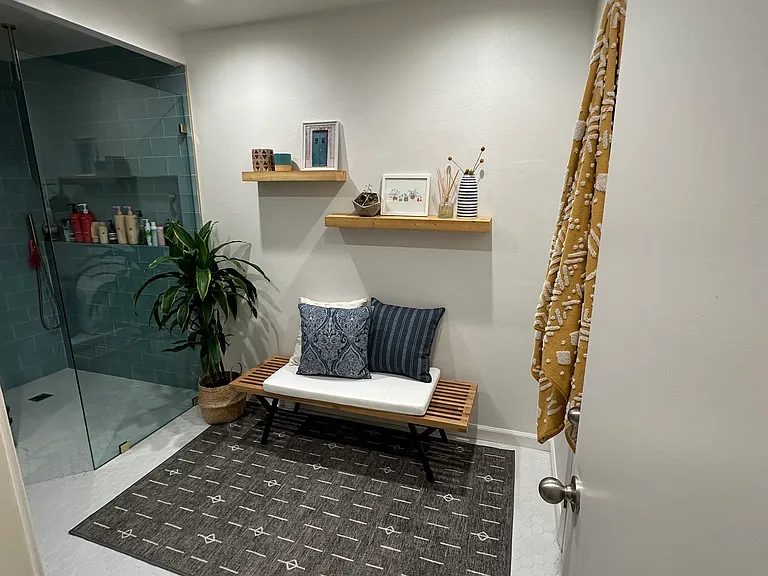 1020 Ocean Park Blvd #7 — Photo 16