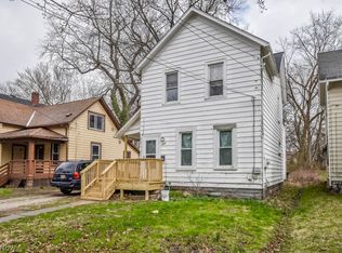 653 Allyn St, Akron, OH 44311