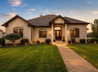 10971 Wynbrook Dr, Winfield, IN 46307