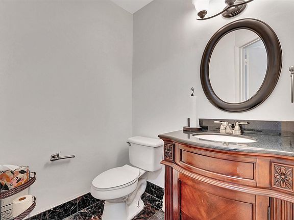 3rd image of 4923 NW 82nd Avenue #802