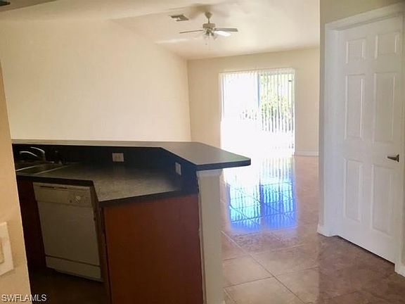 3rd image of 709 Homer Ave S #711
