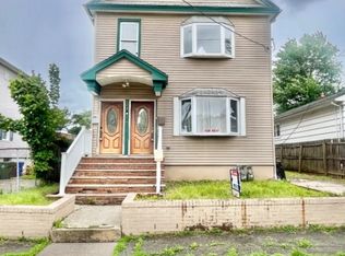 826 E Curtis St FLOOR 2, Linden, NJ 07036