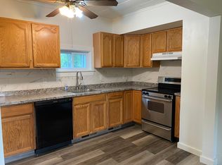 2 Pine St #2, Augusta, ME 04330