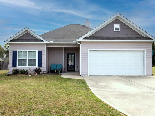 147 McLendon Rd, Fort Mitchell, AL 36856