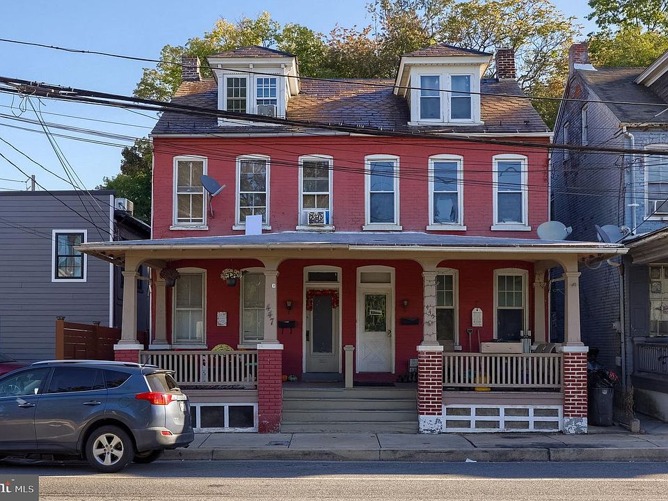 1st image of 445 N 3rd St