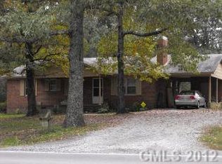 1080 W Dairy Rd, Troy, NC 27371