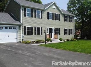 48 Lincoln St, Dedham, MA 02026
