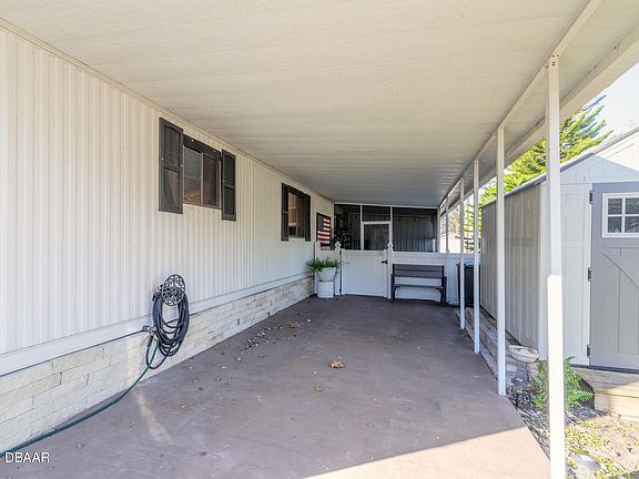 4th image of 142 Westgate Dr